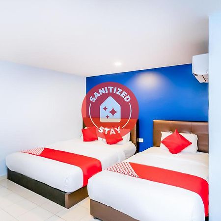 Oyo 503 Hotel Aromas Jb Τζόχορ Μπάχρου Εξωτερικό φωτογραφία